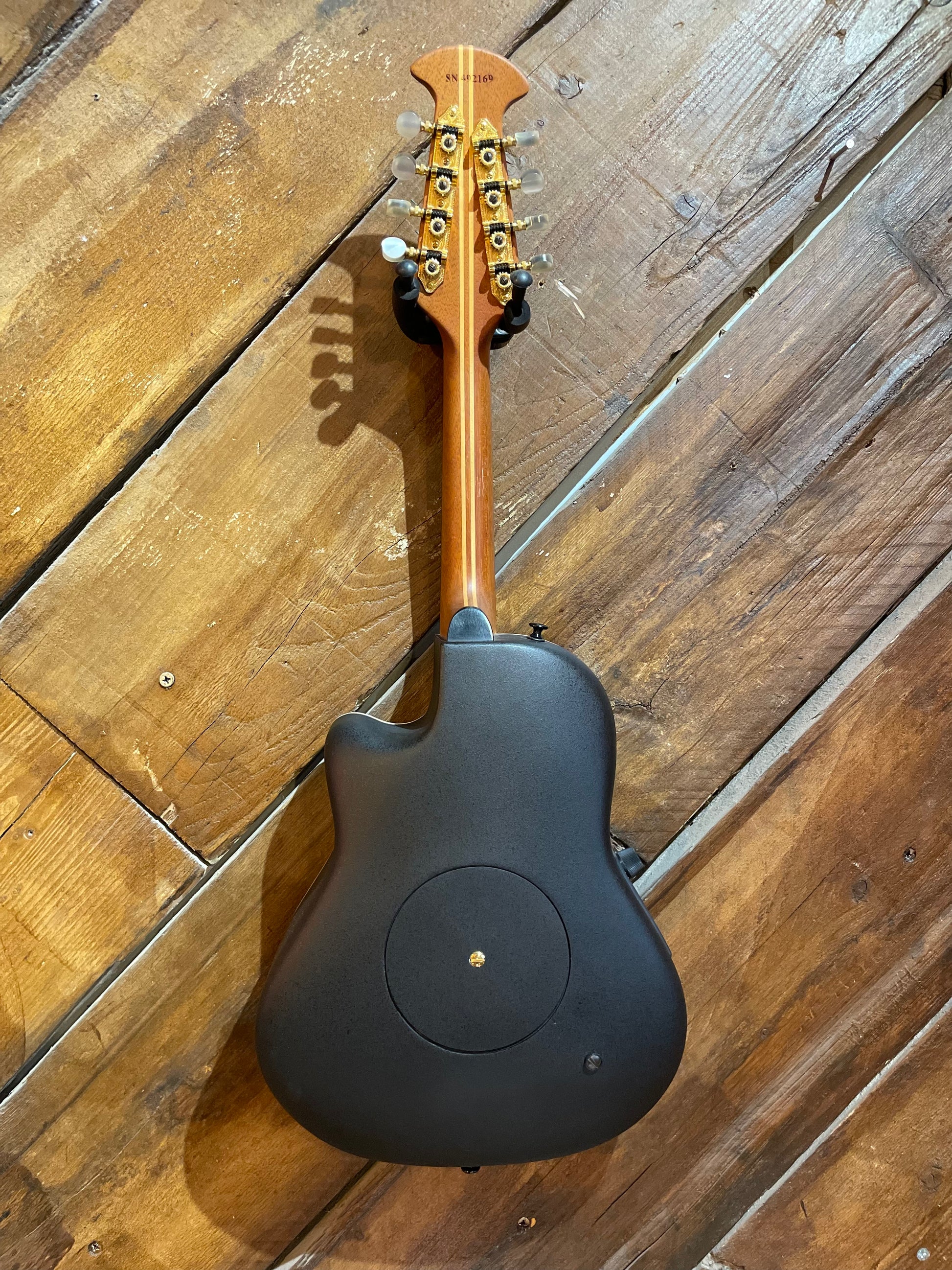 S/H Ovation Mandolin