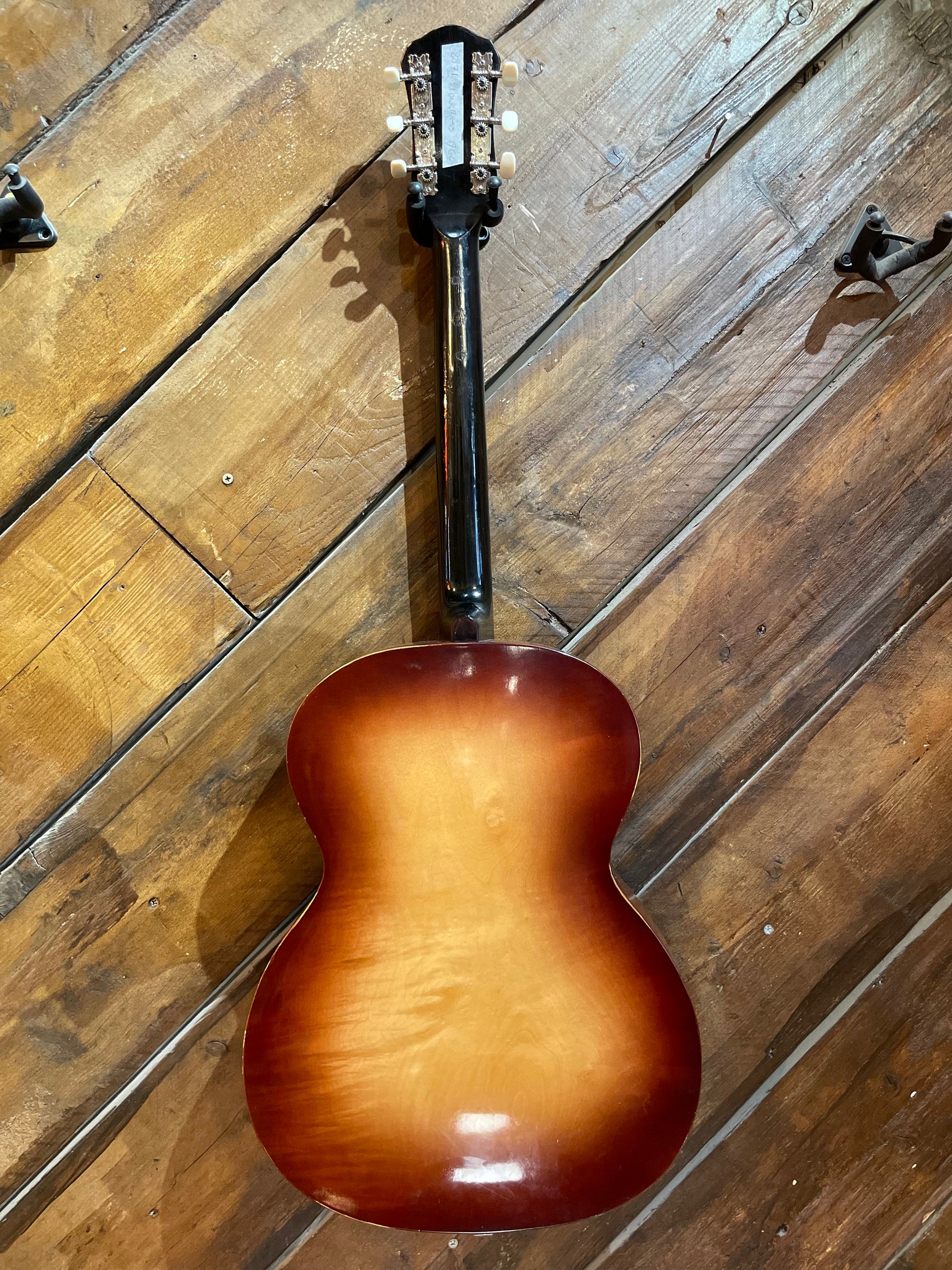 S/H 1958 Hofner Senator Archtop