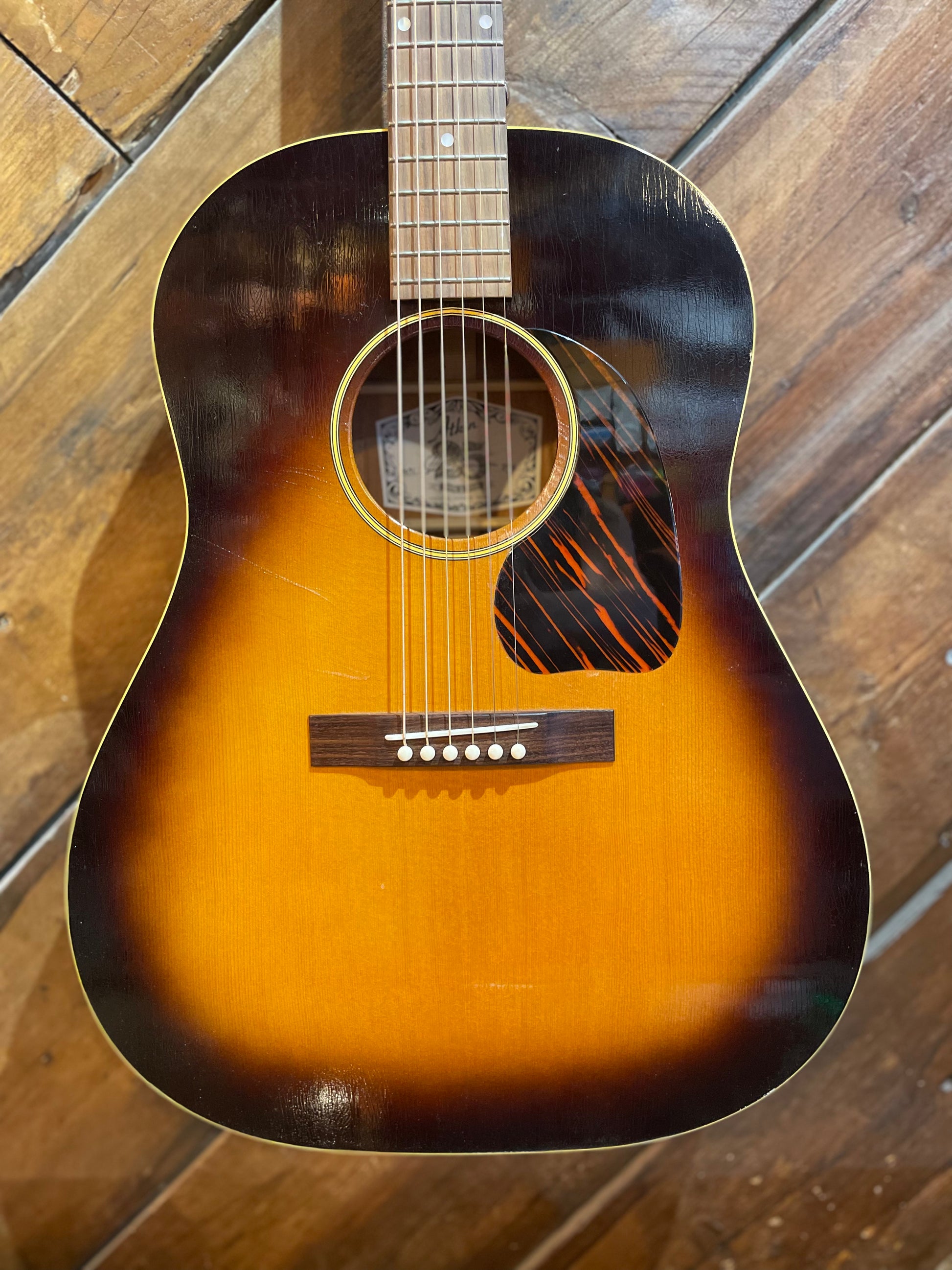S/H 2020 Atkin J-43, Relic Sunburst