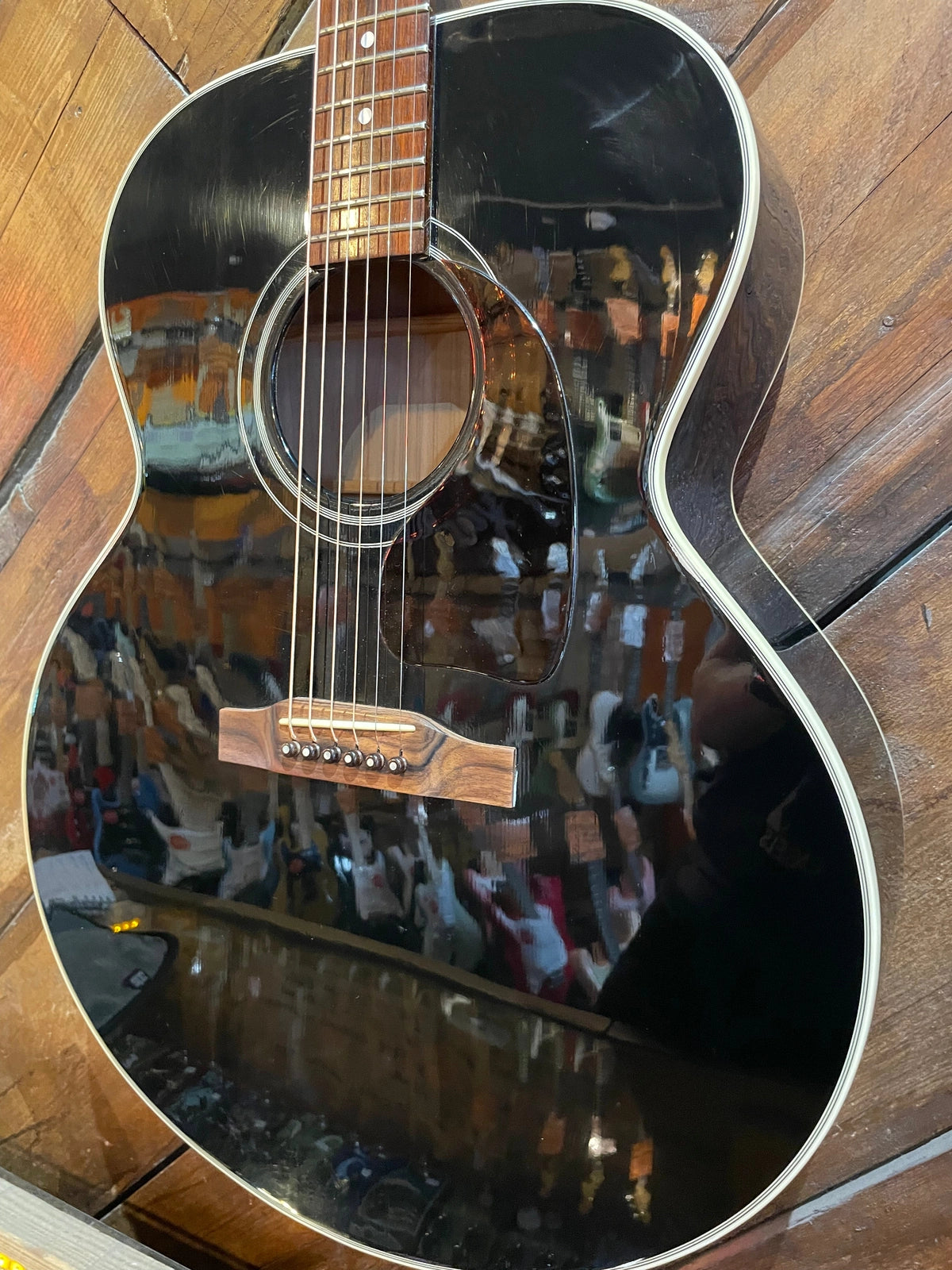 S/H 1992 Gibson J-100, Ebony