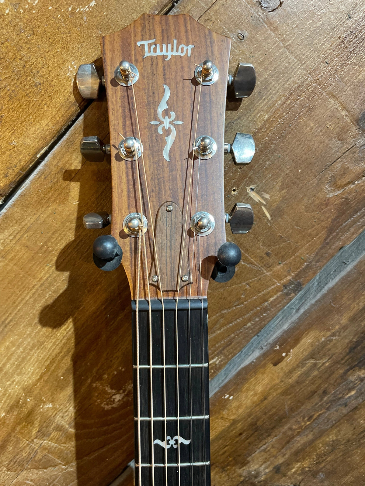 S/H Taylor 414CE-R Acoustic Guitar