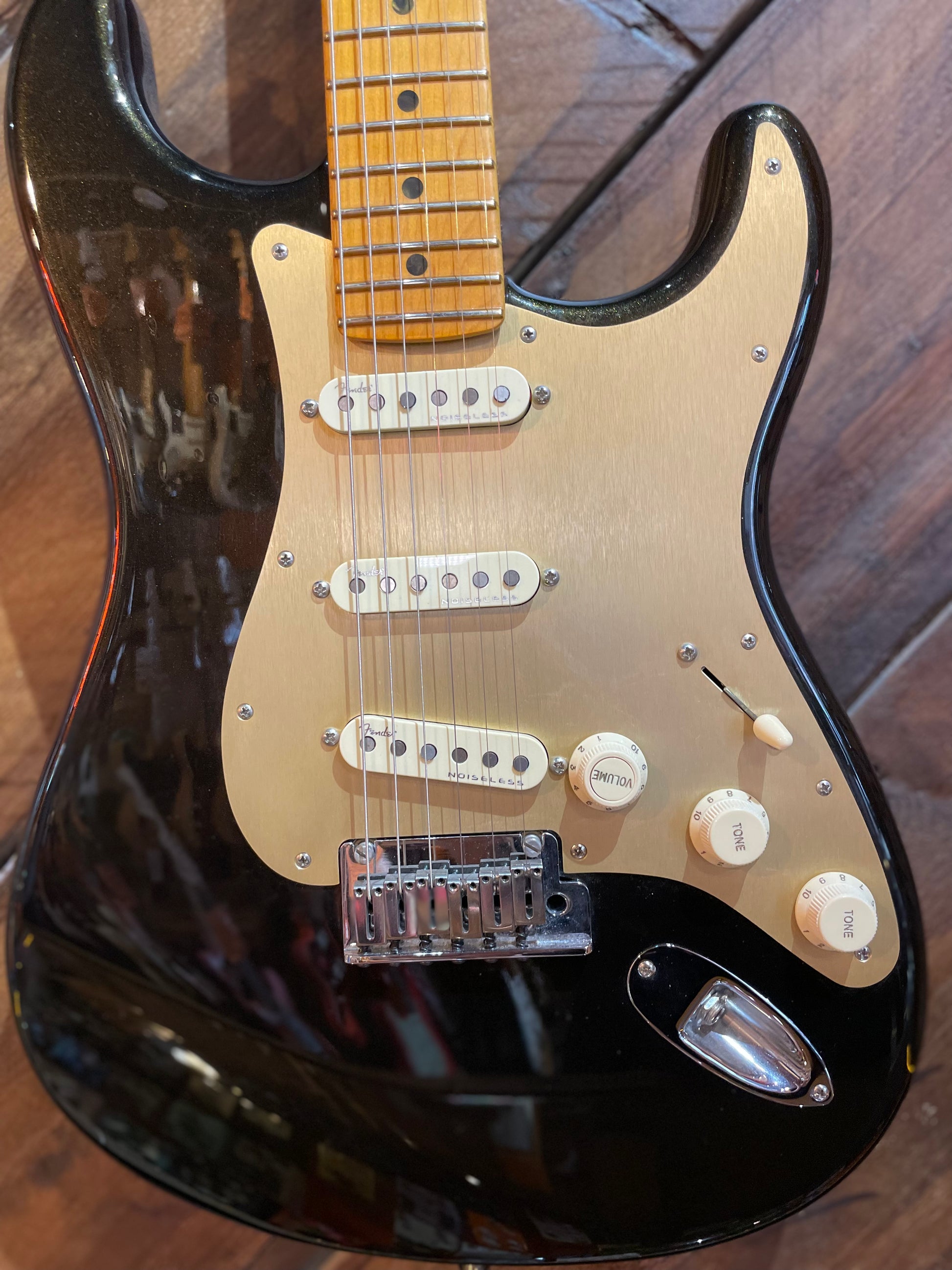S/H 2019 Fender Ultra Stratocaster, Texas Tea