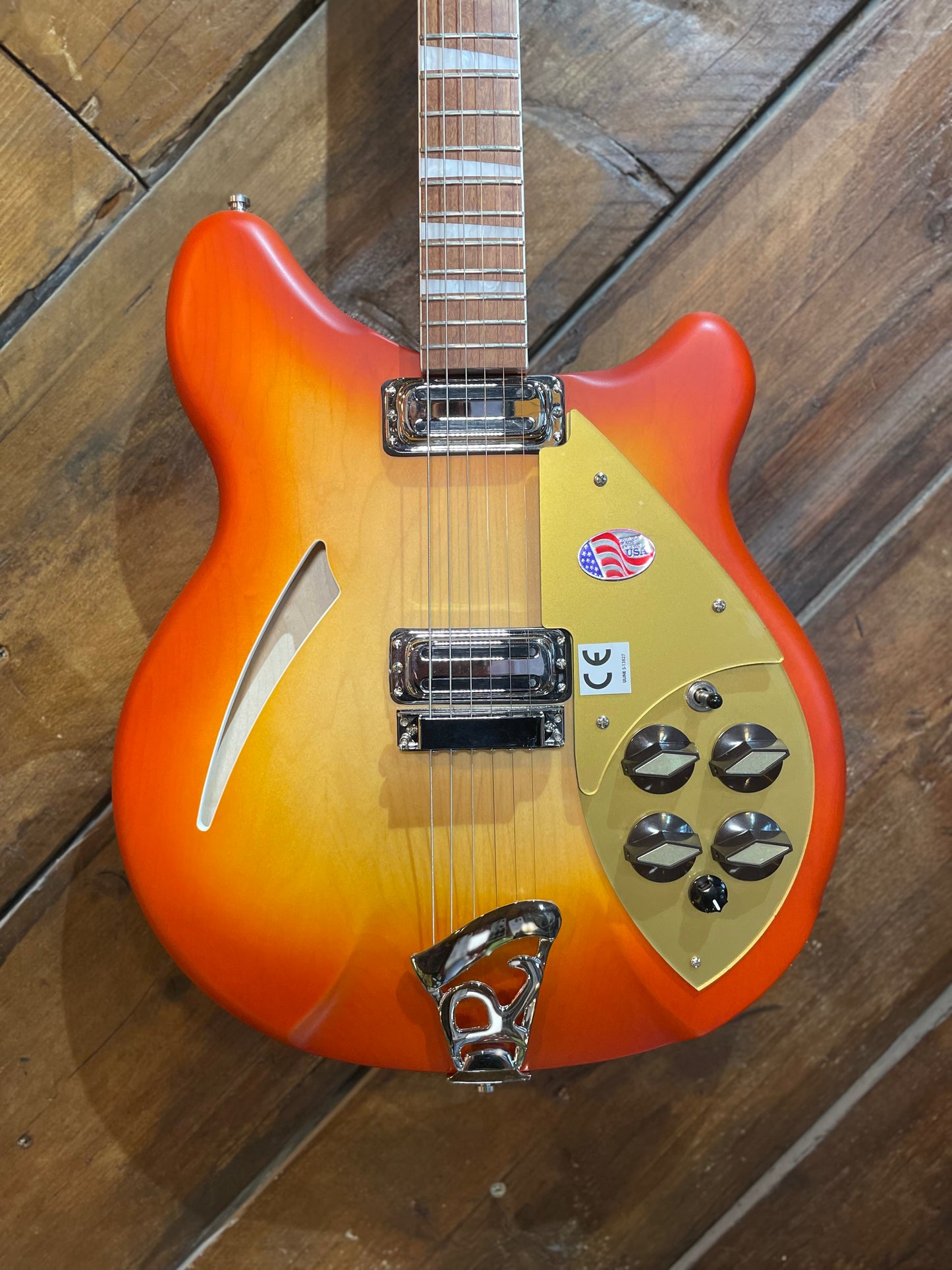 Rickenbacker 360, Satin Autumnglo NEW