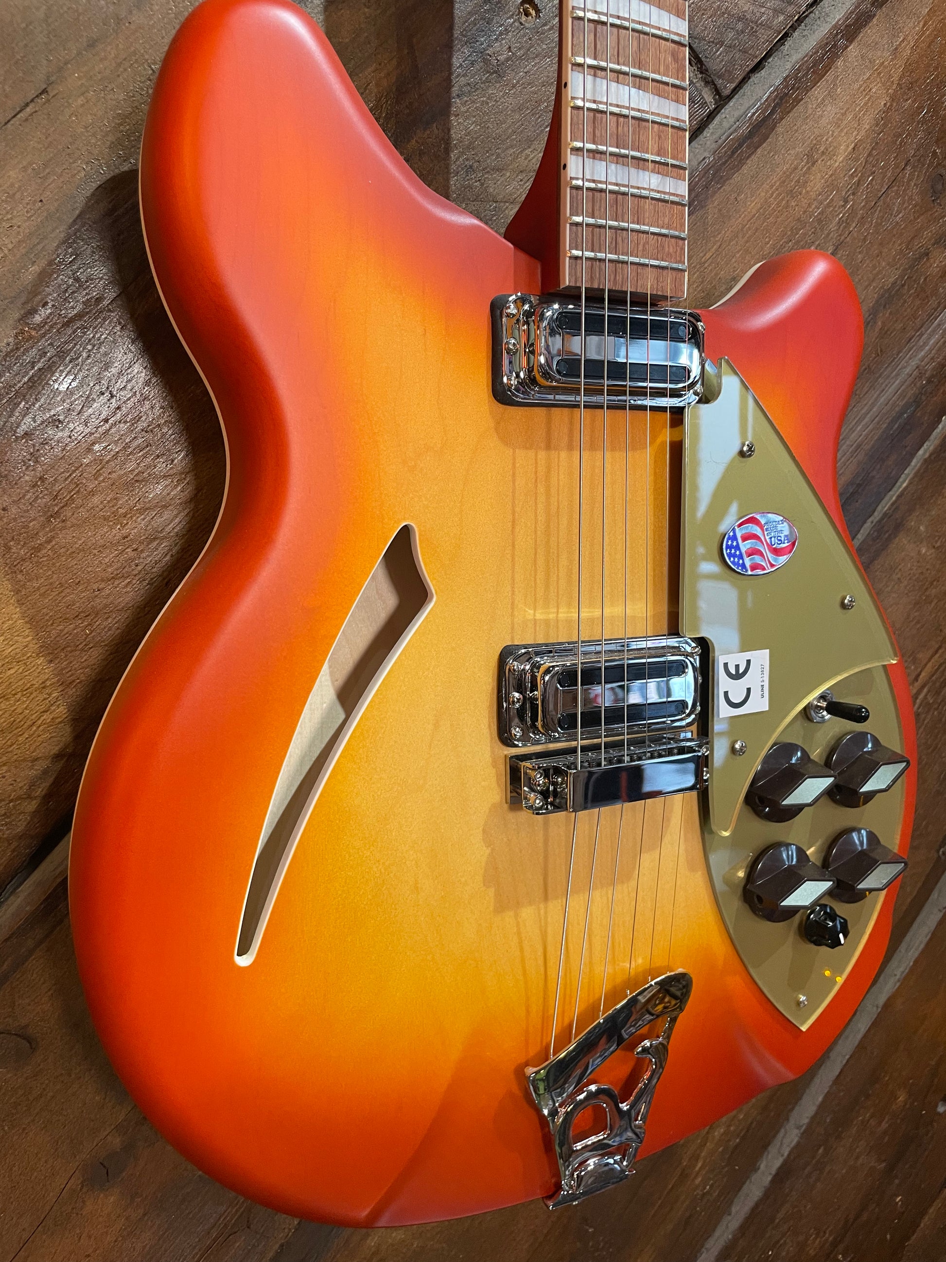 Rickenbacker 360, Satin Autumnglo NEW