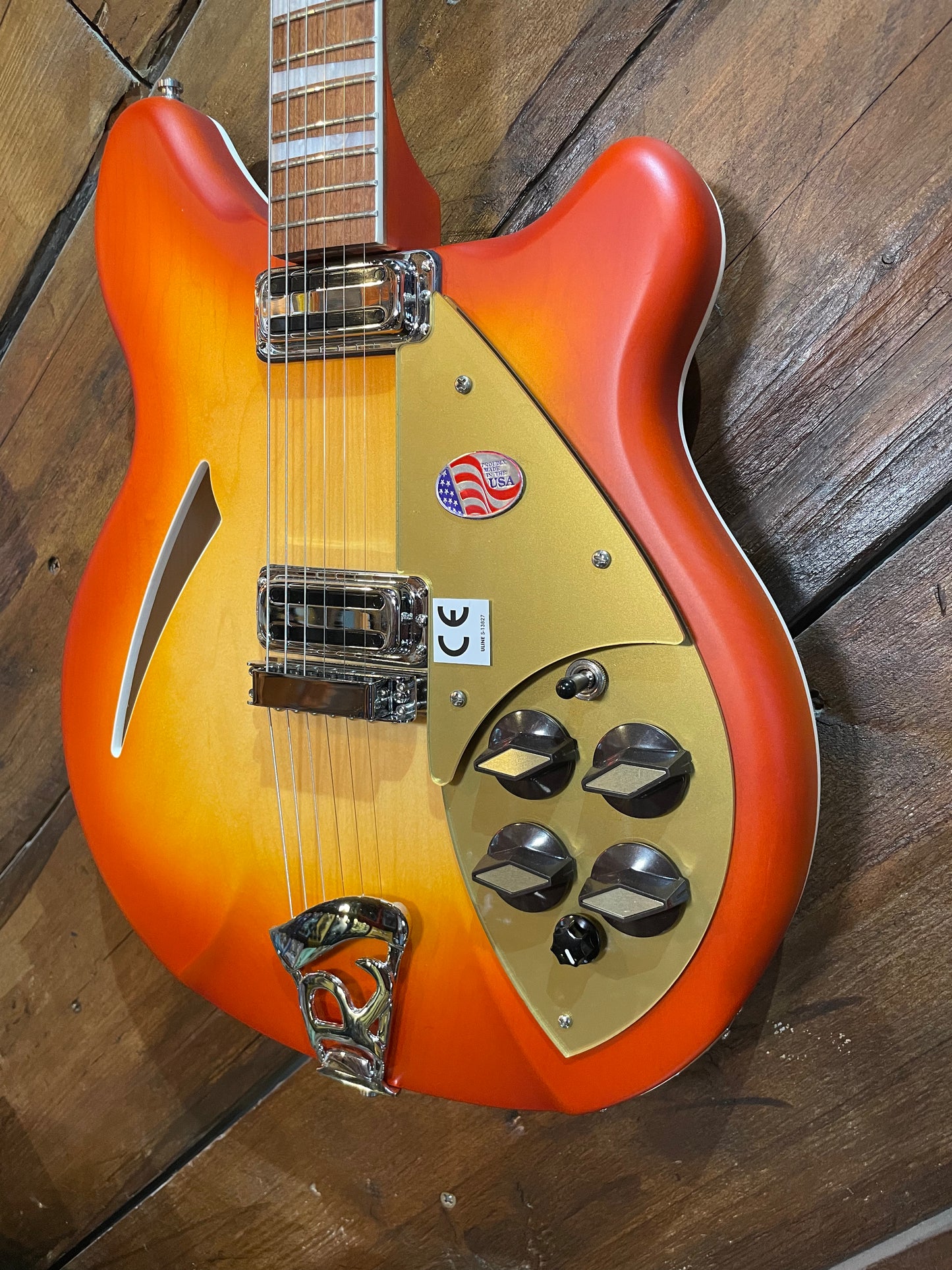 Rickenbacker 360, Satin Autumnglo NEW
