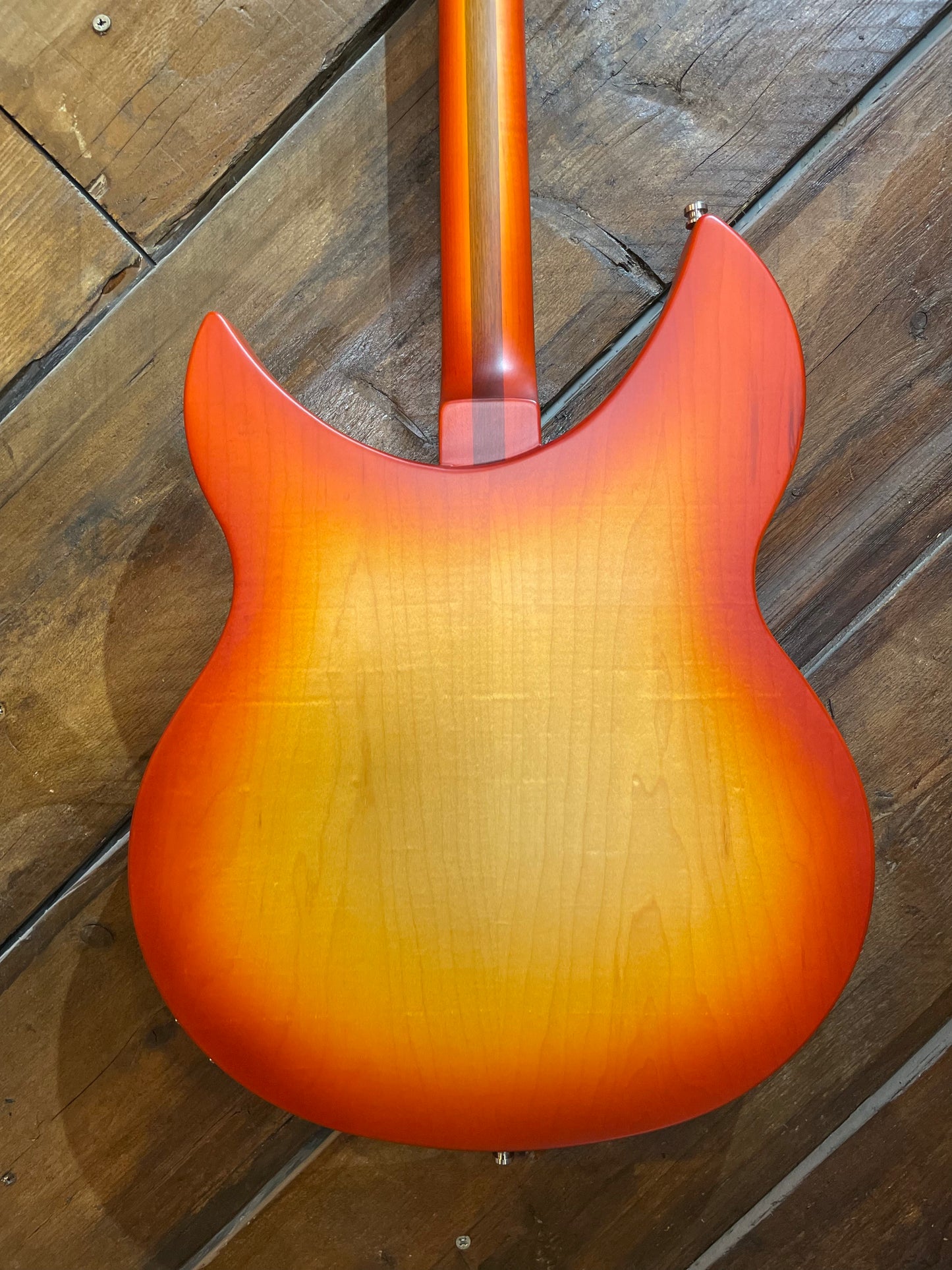 Rickenbacker 330, Satin Autumnglo NEW