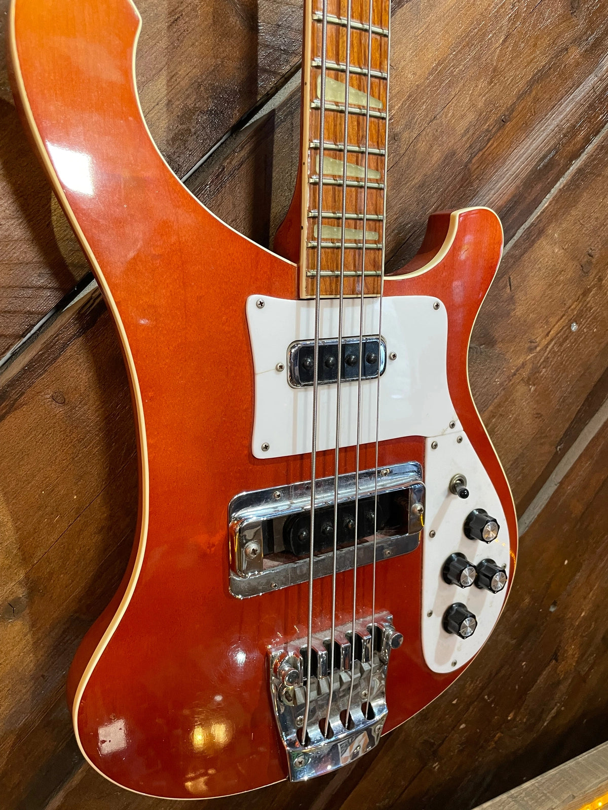 S/H 1985 Rickenbacker 4003