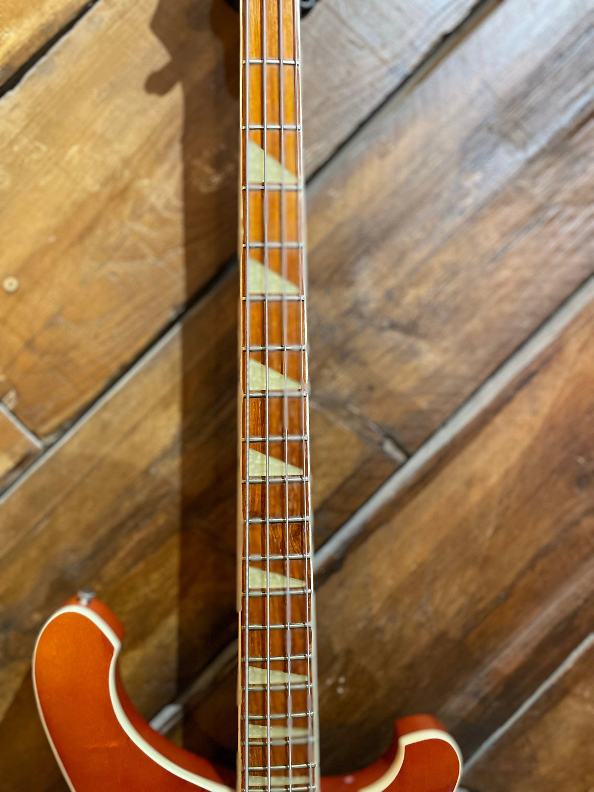 S/H 1985 Rickenbacker 4003