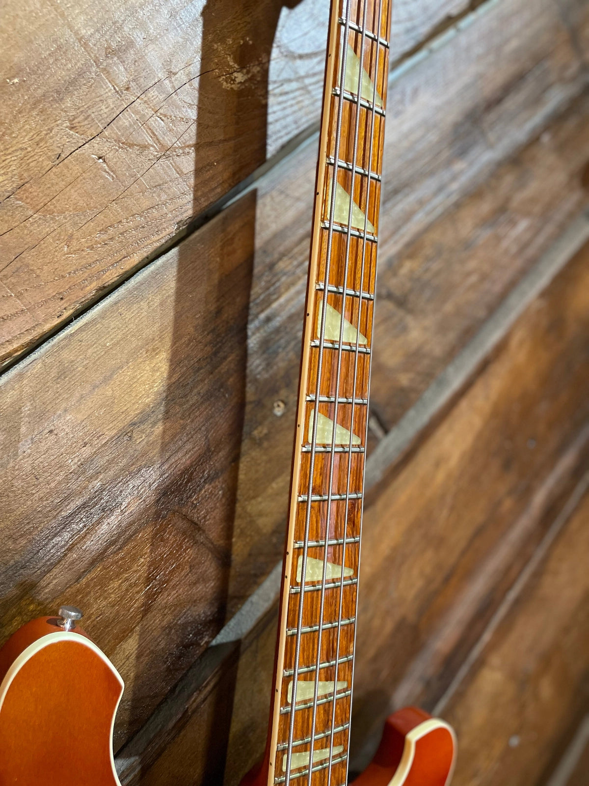S/H 1985 Rickenbacker 4003