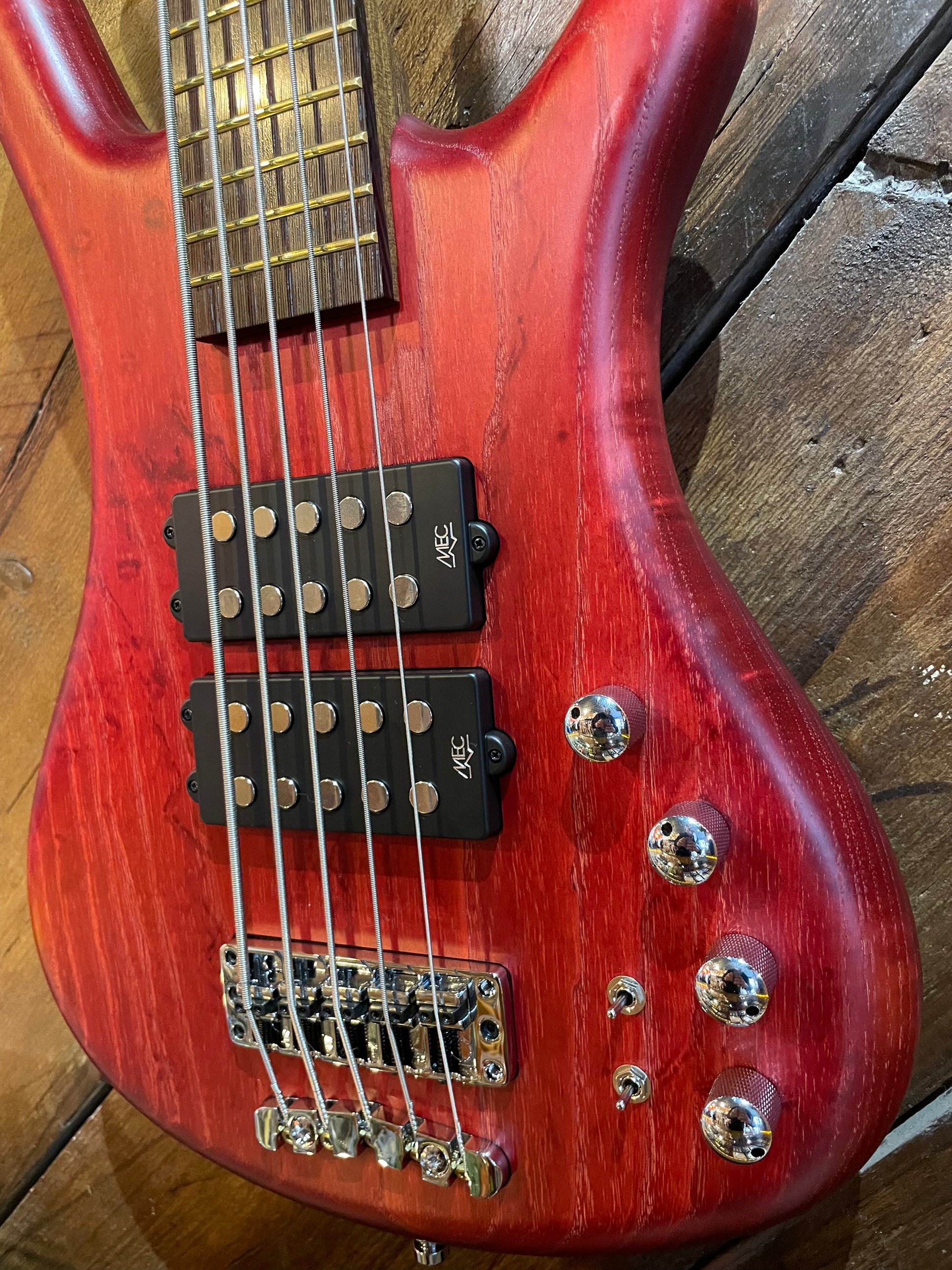 Warwick Corvette SS, Burgundy Red Satin NEW