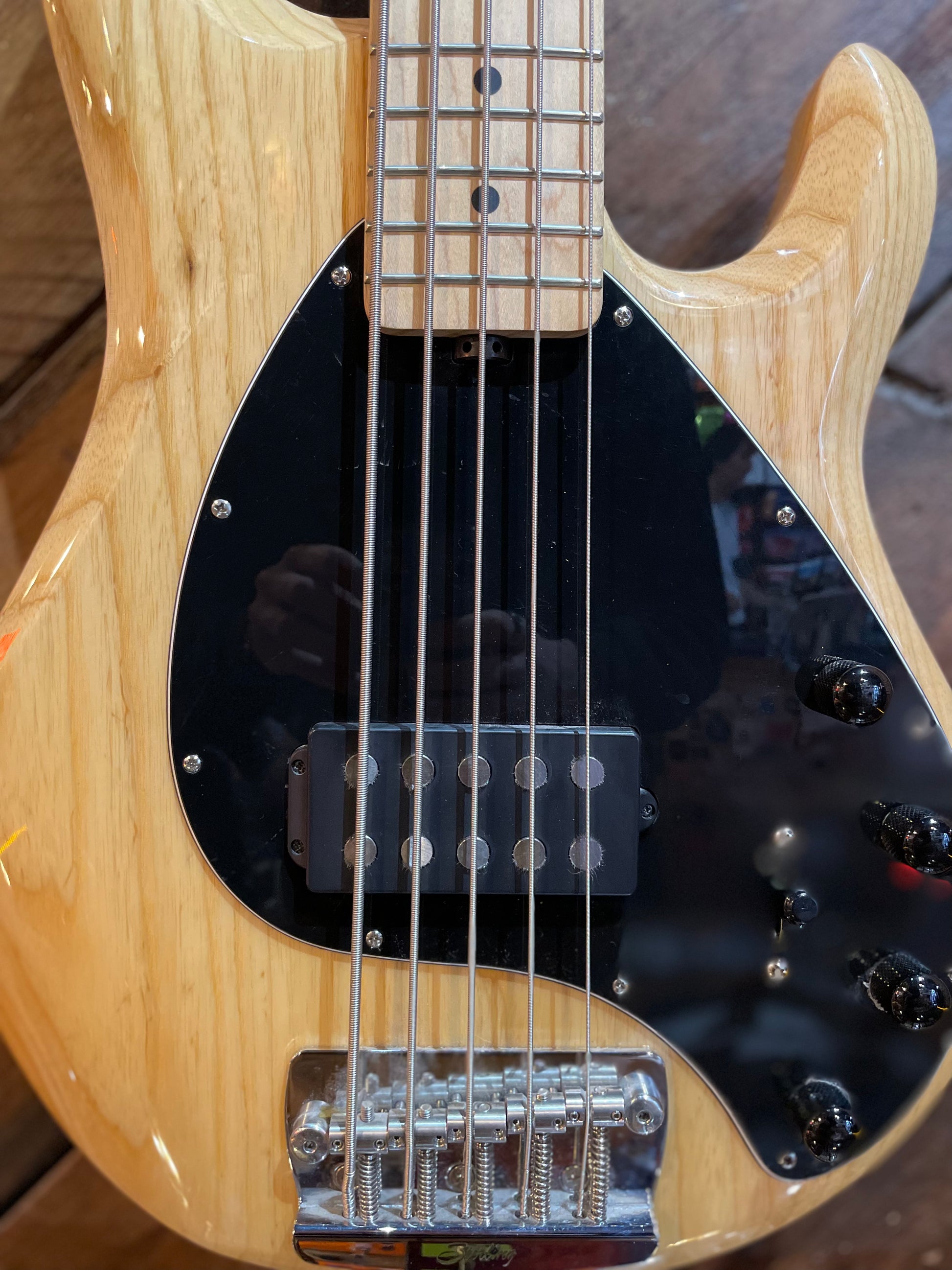 S/H Sterling By Music Man Ray35, Natural
