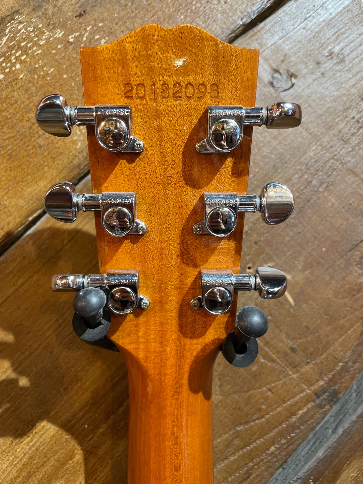 S/H 2022 Gibson L-00 Left Handed, Natural