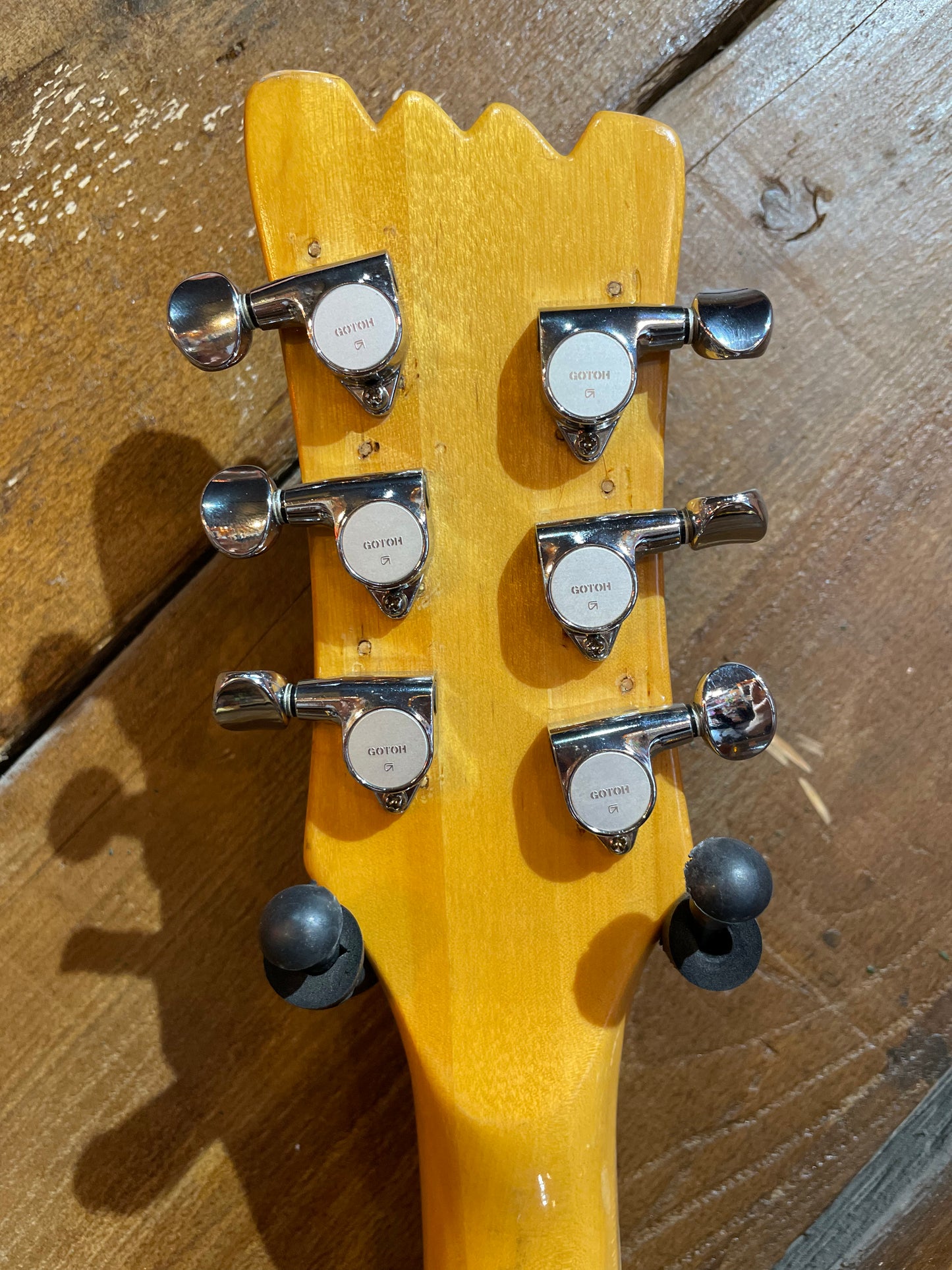 S/H 1969 Mosrite Firstman MKI, Vintage White