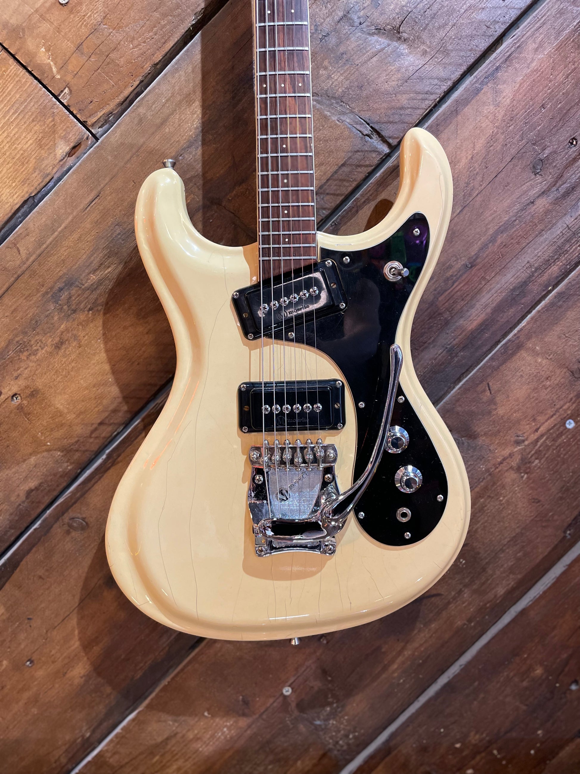 S/H 1969 Mosrite Firstman MKI, Vintage White