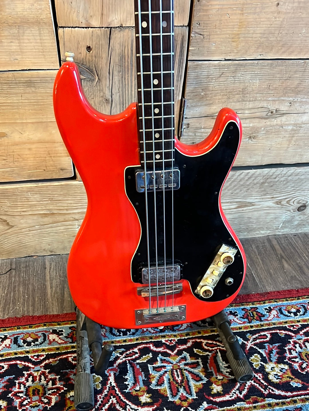 Hofner 182 sales bass guitar