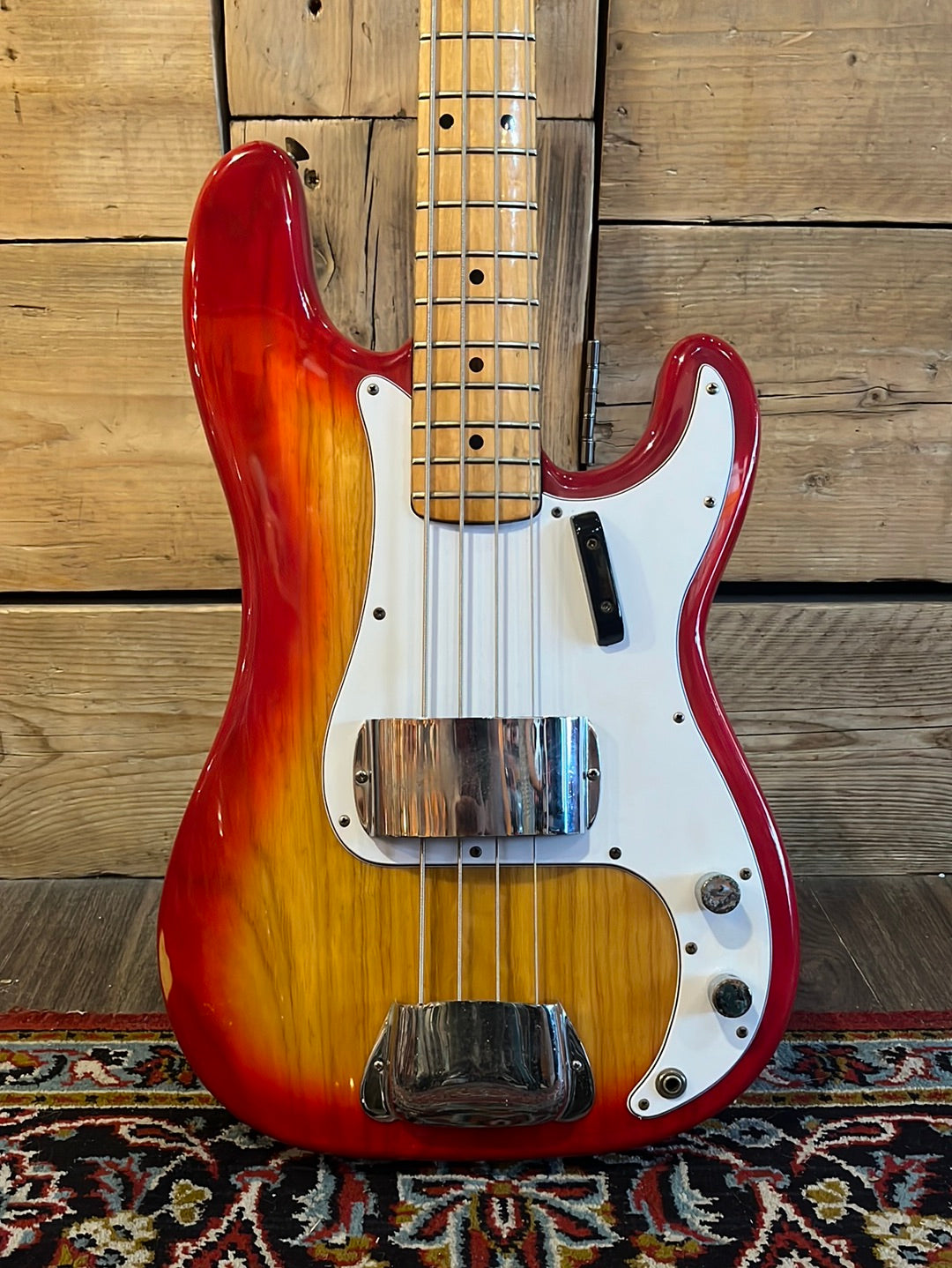 1979 Fender Precision Sienna Sunburst